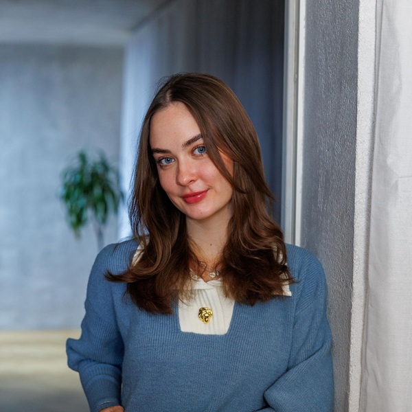 ANASTASIIA SOCIAL MEDIA